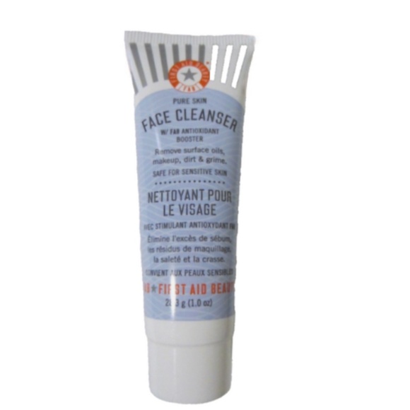 🥳 $5 Bundle Item FIRST AID BEAUTY Pure Skin Face Cleanser 2.oz. NWOB - Picture 1 of 5